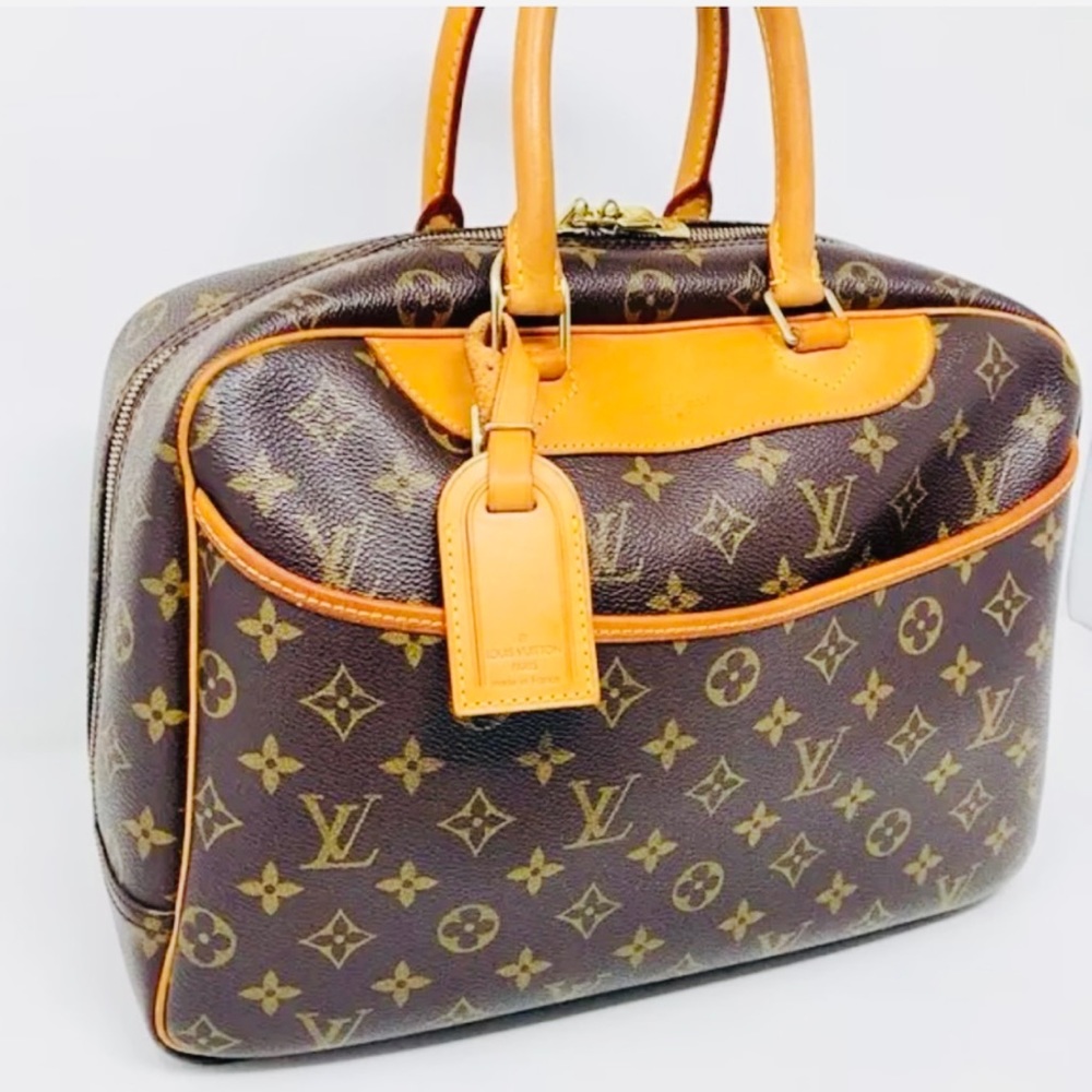 Authentic Louis Vuitton Monogram Deauville - Picture 2 of 12